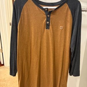 Ten Tree/Tentree Mens Large 3/4 sleeve Henley t-shirt